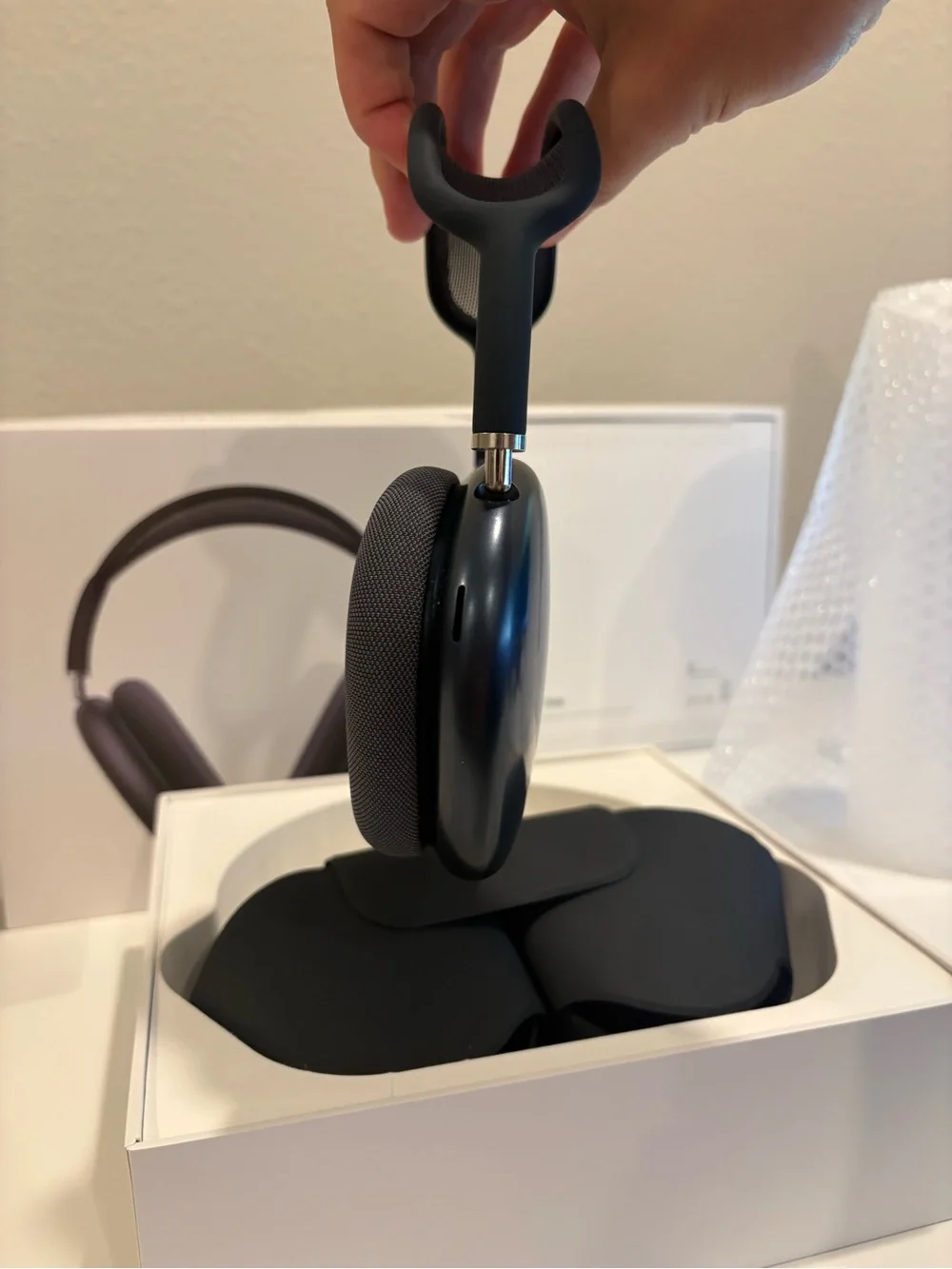 Apple AirPods Max Headphones - Black USB-C